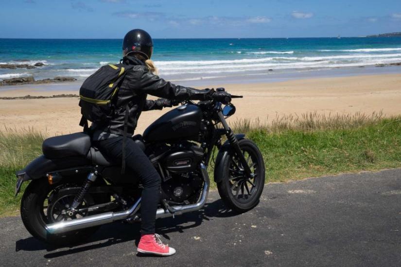 Australia-motorbike-great-ocean-road